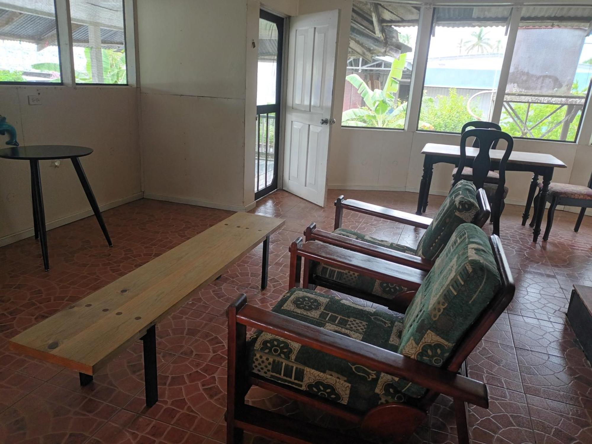 Waterfront 2 Story Deluxe Duplex Apartment Almirante Ngoại thất bức ảnh